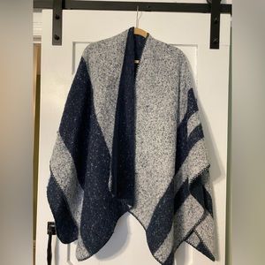 Ultra Soft Reversible Poncho